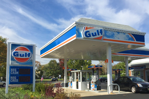 Hough-Photos-Stations-GULF.jpg